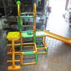 折りたたみ ジャングルジム すべり台 しまじろうのワクワクぼうけんじま 4390 室内遊び 札幌市東区 新道東店の画像