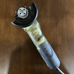 電動工具🛠️ディスクグラインダRESITON100mm REG-100回転数10,000min切断砥石105×10×15mm剥がれアリ💦迷彩柄の画像