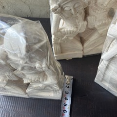 バリの踊り子の飾り　パラス石の画像