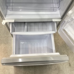 【取りに来られる方限定】　SHARP 2ドア冷蔵庫 137L 46L 2016年製の画像