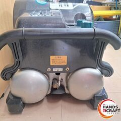 ✨マキタ　中古　AC220N　エアコンプレッサ　タンク容量１１L　常圧コンプレッサ✨うるま市田場✨の画像