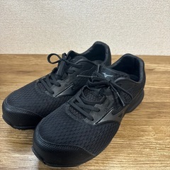 【MIZUNO ミズノ】美品　ワークシューズ 安全靴 25cm オールマイティ 先芯あり 軽量 耐滑性 耐久性の画像