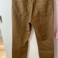 【最終値下げ】デニム生地パンツ・ブラウンの画像