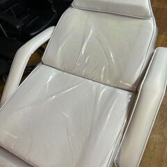 【リサイクルストアスターズ城西店】 【中古品】エステベッドの画像
