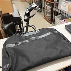I2510-008 EMERSION ガーメントバッグ ショルダーストラップ付き ブラック 中古の画像