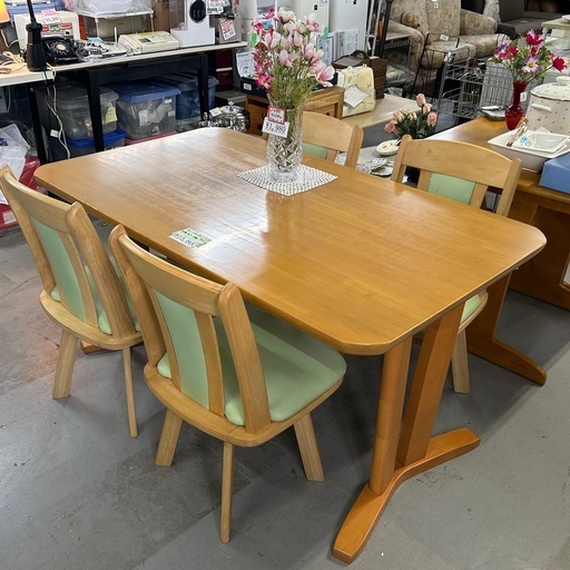 回転チェア4脚付き/ダイニングセット