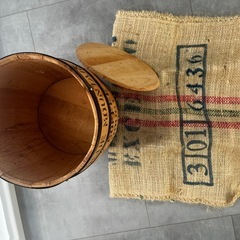 コーヒー樽&コーヒー麻袋の画像