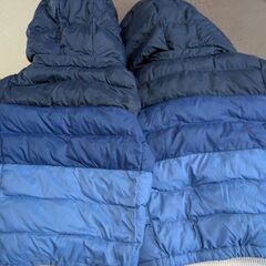 双子　100センチ　ジャンパー　防寒具　ユニクロ　ダウンの画像