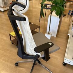A-284★ジモティ割引あり★【リユースのサカイ野々市店】イトーキワークチェア　サリダYL9    W(幅)66cm×D(奥行き)66cm×H(高さ)113cm ※クリーニング済みの画像