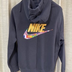 Nike フラッグデザイン ジップアップパーカー　国旗ゴールドロゴ　M  黒 パーカー ナイキ NIKE M ブラックの画像