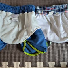 双子　兄妹　90センチ　水着　海パン　GAPの画像