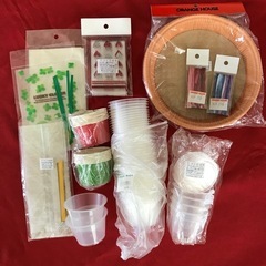 お菓子作りの道具いろいろの画像