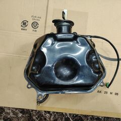 ★ジョグ アプリオtype2 ガソリンタンク タンクキャップ キー 鍵付 4JP 4LV SA11J♪の画像