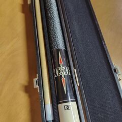 ビリヤード　キューの画像