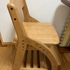 【最終値下げ】学習机と椅子の画像