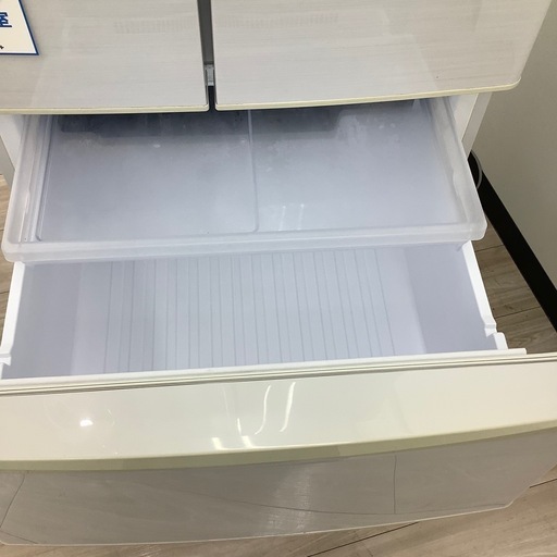 SHARPの6ドア冷蔵庫のご紹介！（トレファク寝屋川）