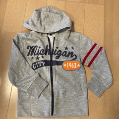 ブランド品あり110cm服の画像