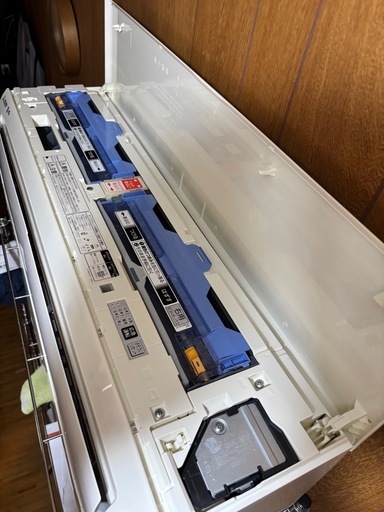 MITSUBISHI冷暖房エアコン　4.0k標準設置込みです