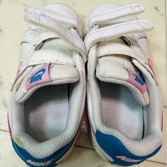 NIKE  ナイキ size16箱無し ※中古品の画像