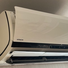 日立 自動掃除機能エアコンの画像