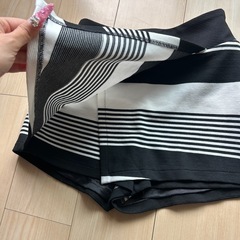 LIP SERVICEショートパンツの画像