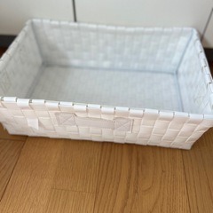 収納カゴ３つまとめての画像