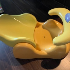 アップリカのバスチェアの画像