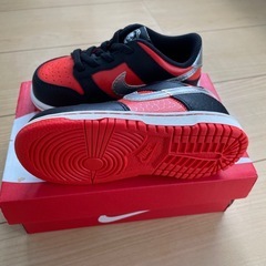 新品未使用品✨１４センチ⭐︎Nike Dunk Low TDE 赤黒 スニーカーの画像