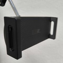【引き取りの方決定しました】タブレット アーム スタンド 寝ながら 360度回転 高さ調節 折り畳み式 フレキシブルアームの画像