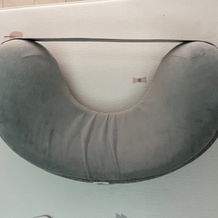 エルゴ　授乳クッション
の画像