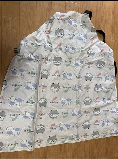 プロ用トリミングシザー×4、その他道具
