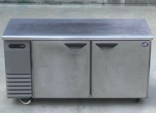 業務用　冷蔵庫　コールドテーブル