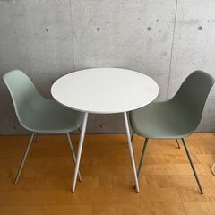 [値下げしました] LOWYA ダイニングテーブルセット 2人掛け（3点） 丸テーブル コンパクト [幅75]の画像