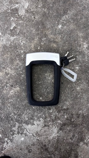 ［自転車専門店］アウトレット☆ノグ・ストロングマン・U字ロック（黒）