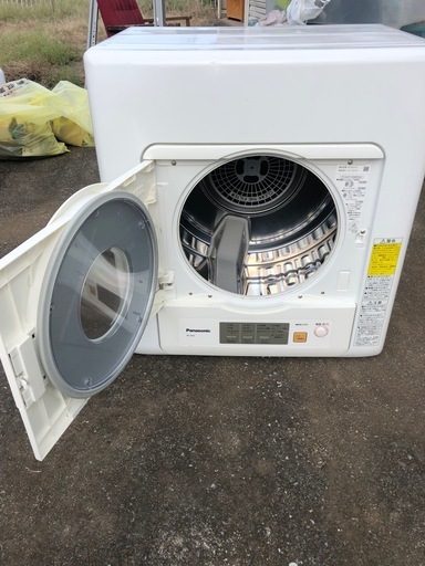 衣類乾燥機。