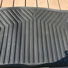 新型ヴェゼル　ラゲッジマットの画像