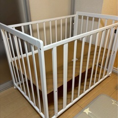 ヤトミ ベビーベッド（定価14,000円）2000円✨直接受け渡しの画像