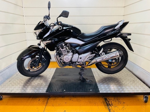 31530km ★始動動画あり★ GSR250 GJ55D スズキ　中型　兵庫