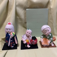 人形3点の画像
