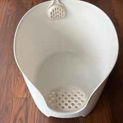 猫のトイレ　固まる砂タイプの画像