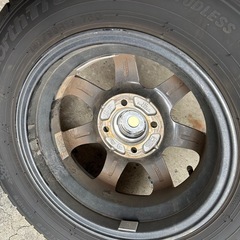 スタッドレスタイヤ+ホイール4本の画像