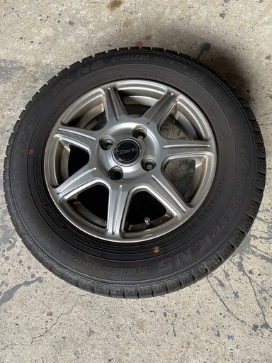 スタッドレスタイヤ+ホイール4本