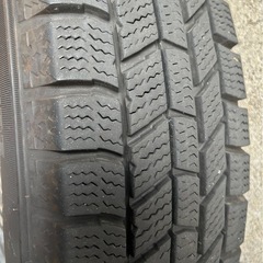 スタッドレスタイヤ+ホイール4本の画像