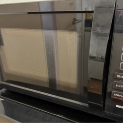 洗濯機、電子レンジ、冷蔵庫
3点の画像