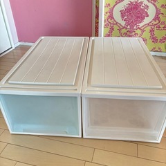 3段衣装ケース＆衣装ケース２つの画像