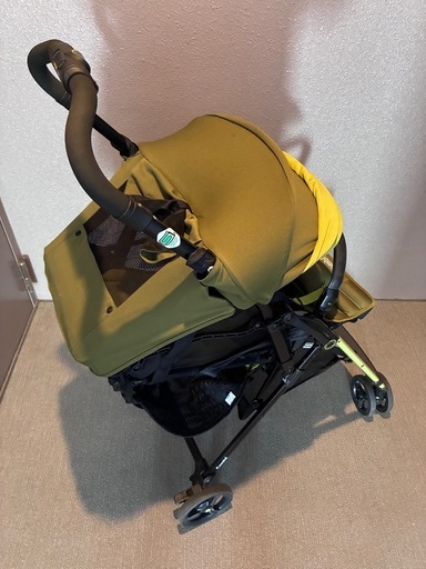 Combi F2 plus AD-300 ベビーカー グリーン 特典付き！