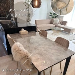 美品ダイニングテーブルの画像