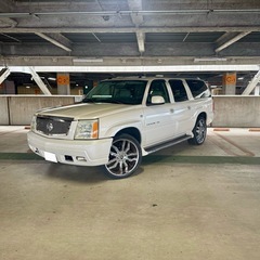 美車　諸費用コミ　キャデラック　エスカレード　ESVの画像