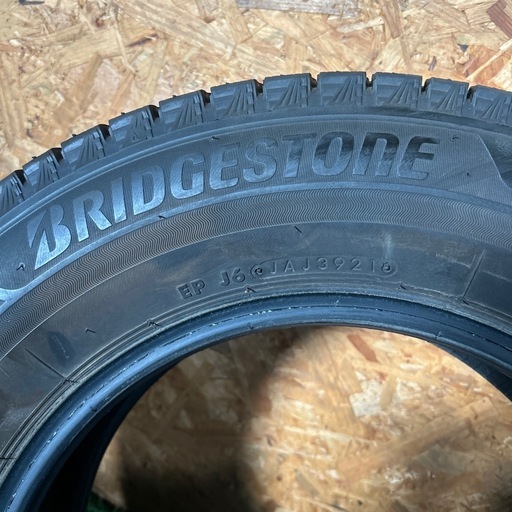 BS VRX3 185/70R14 21年 10mm