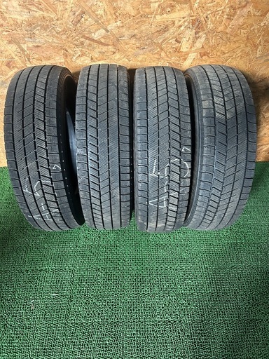BS VRX3 185/70R14 21年 10mm